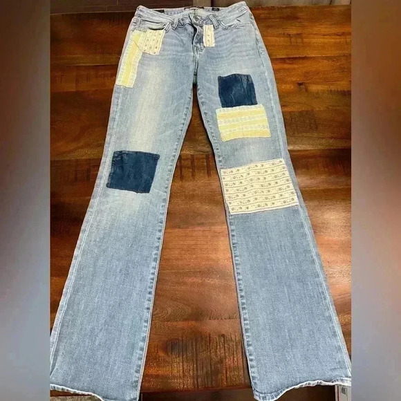 Lucky Brand Jeans - Picture 1 of 11